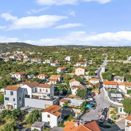 House Jakov 펜션 *