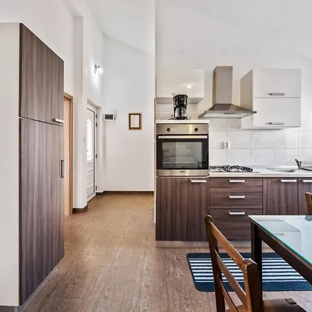 House Jakov Dom wakacyjny *