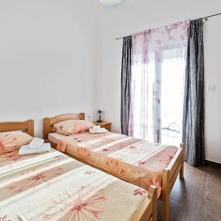 House Jakov Ražanj